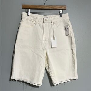 Good American Cream/white Women's Bermuda Shorts